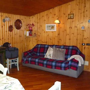 Campiglio; Dedica A Te La Calda Mansarda Di Pia